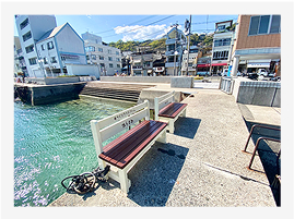 瀬戸内海が映ってる写真です